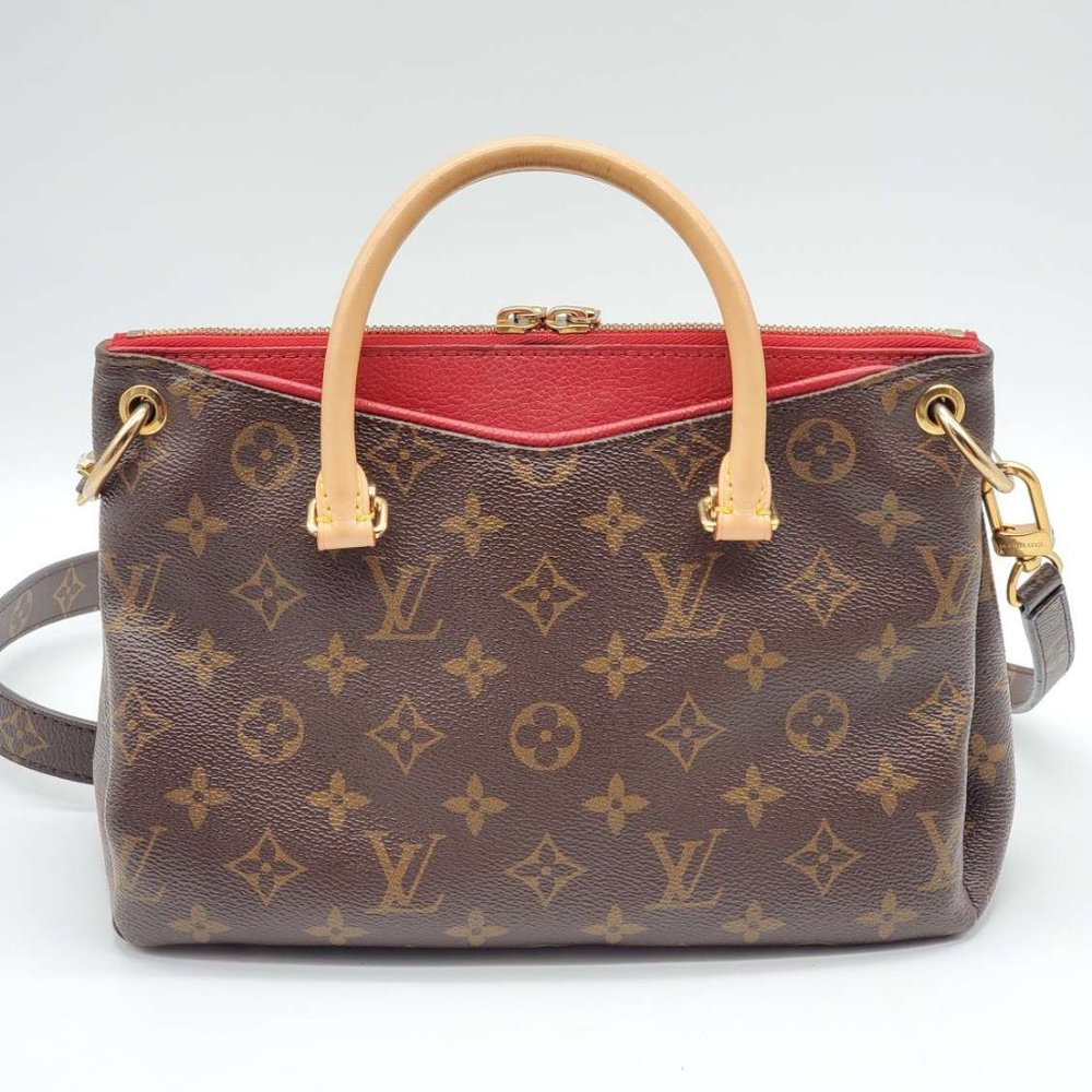 Louis Vuitton Pallas BB Monogram Shoulder Bag - Picture 3 of 16
